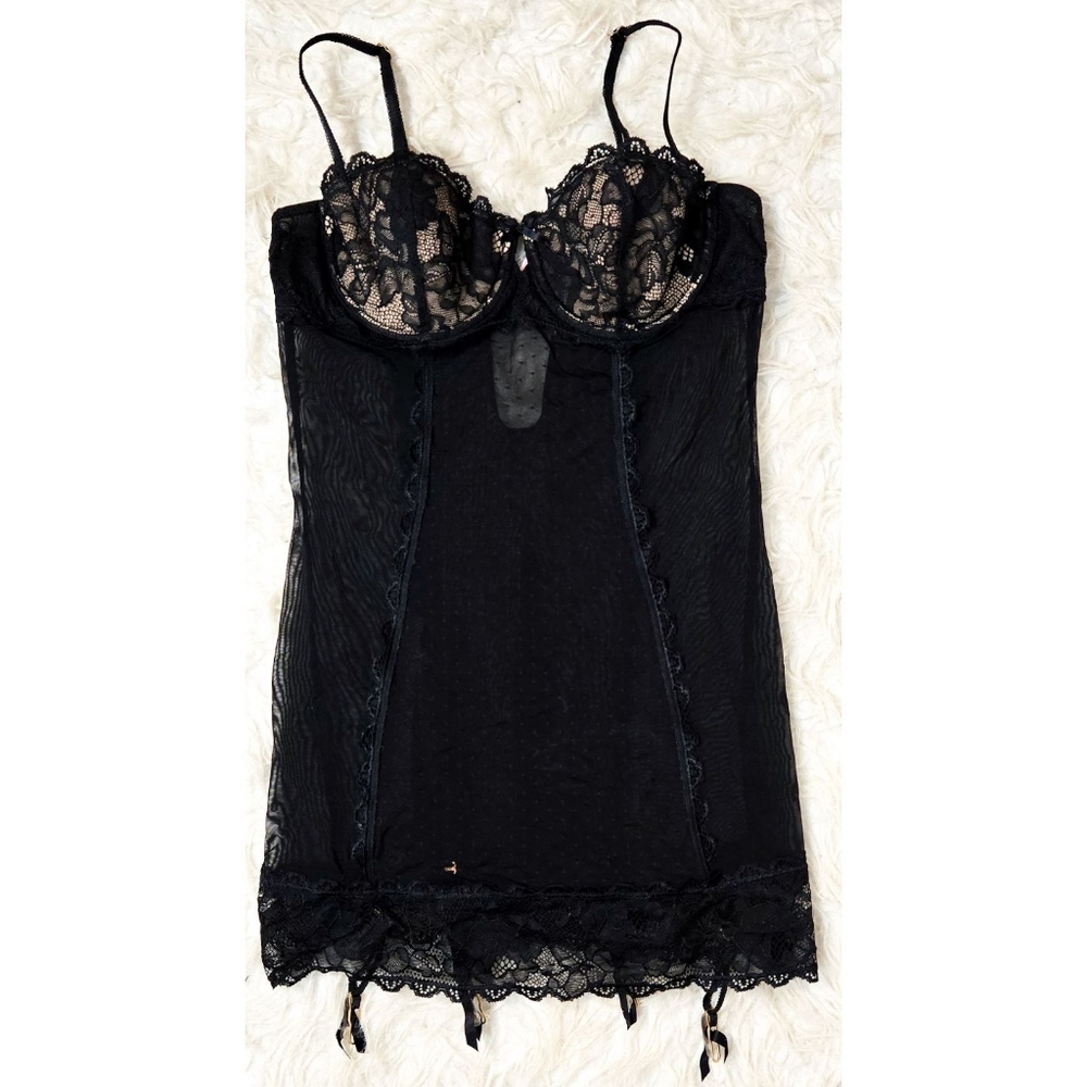 Victoria's Secret Vintage Very Sexy Bustier Lingerie Top Balconette Black Lace